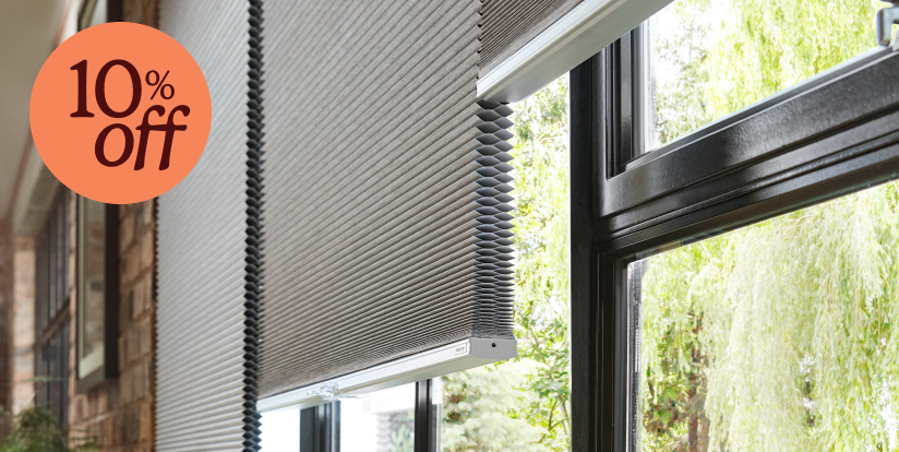Double heat shield blinds